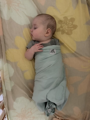 Baby sleep months 3 an 4